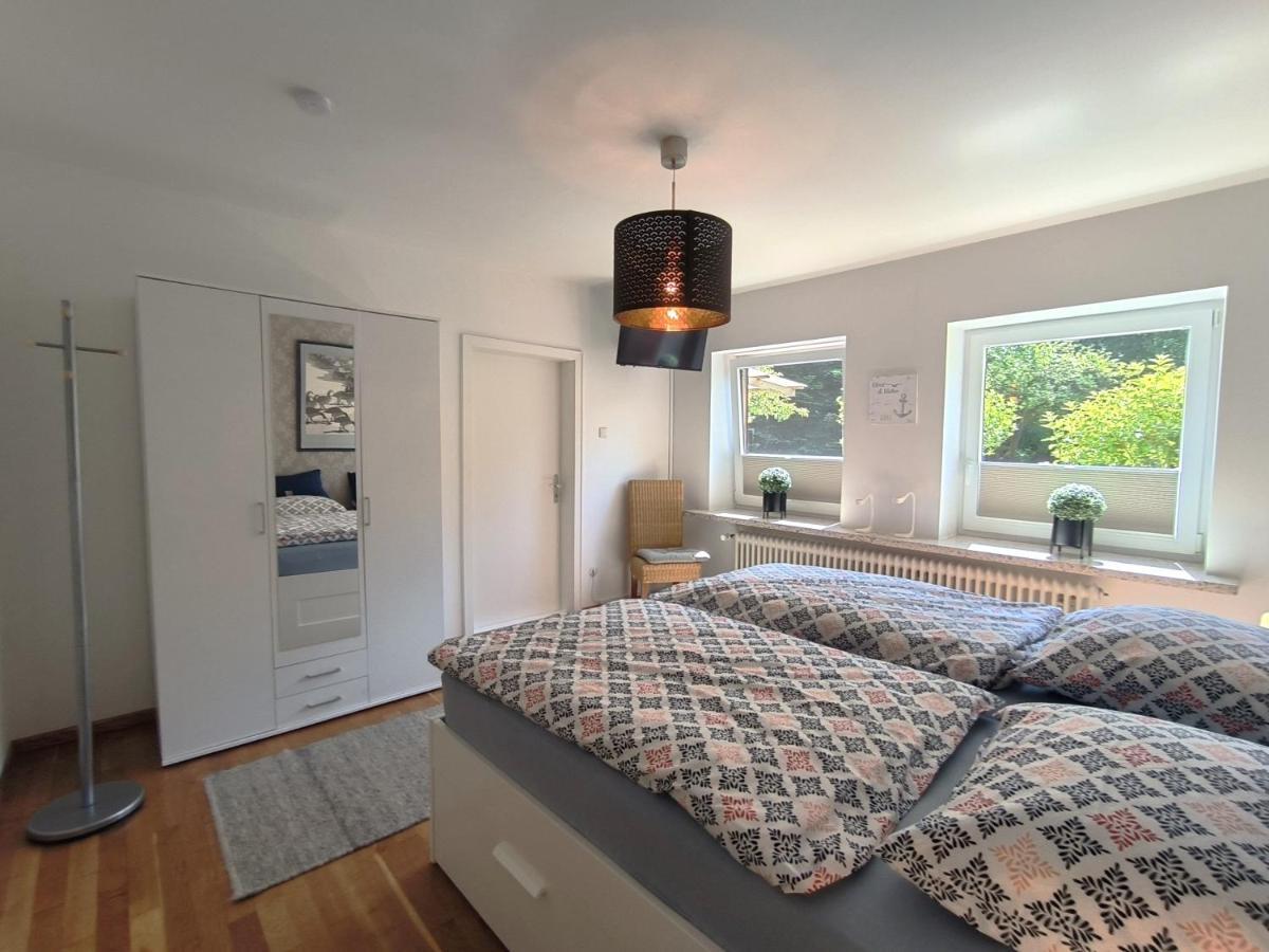 Ferienwohnung Zwischen Den Meeren - Schoene Und Gemuetliche Fewo Mit Garten Dorpstedt Buitenkant foto