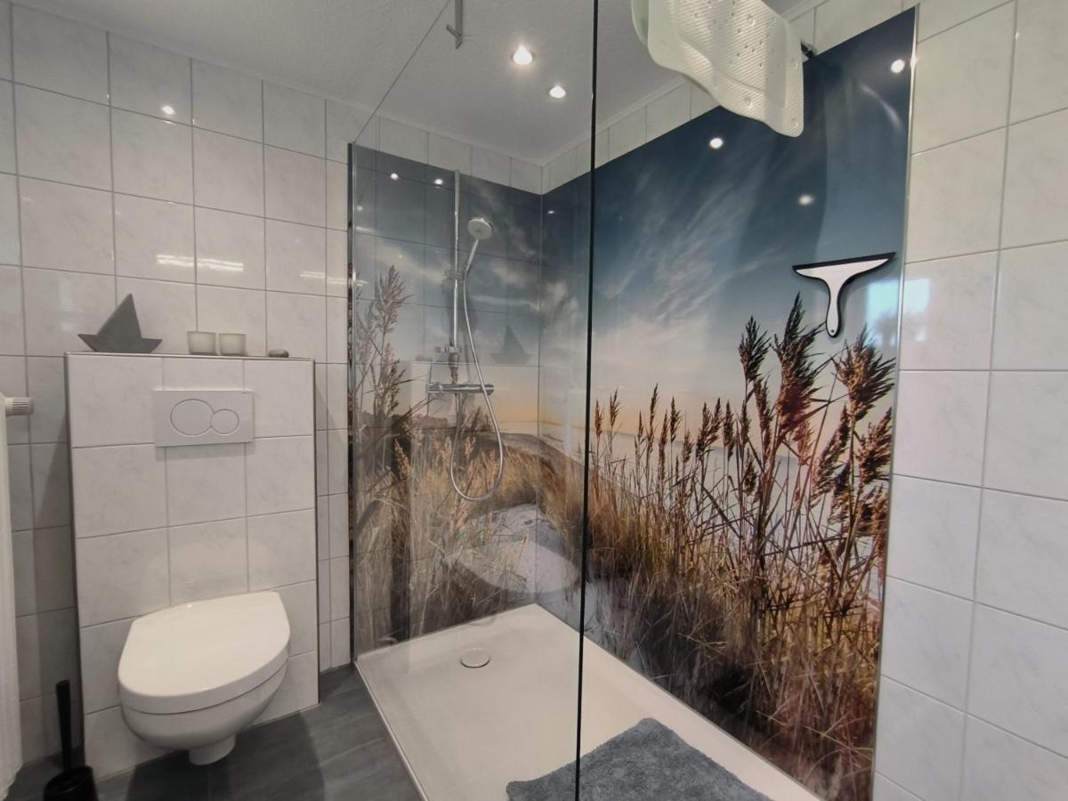 Ferienwohnung Zwischen Den Meeren - Schoene Und Gemuetliche Fewo Mit Garten Dorpstedt Buitenkant foto