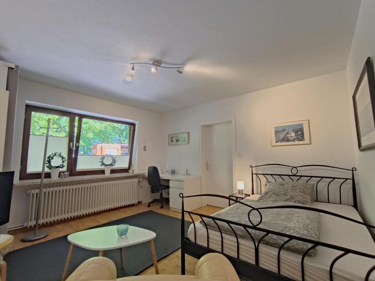 Ferienwohnung Zwischen Den Meeren - Schoene Und Gemuetliche Fewo Mit Garten Dorpstedt Buitenkant foto